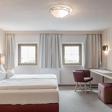 בית כפרי Sepp Santer