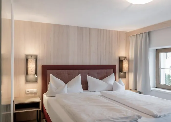 Sepp Santer カントリーハウス *